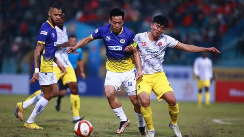 Sân chơi V.League 1 với sự cạnh tranh khốc liệt của nhiều CLB
